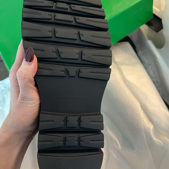 Bottega Veneta Lug Tire Boots - Picture 5 of 5